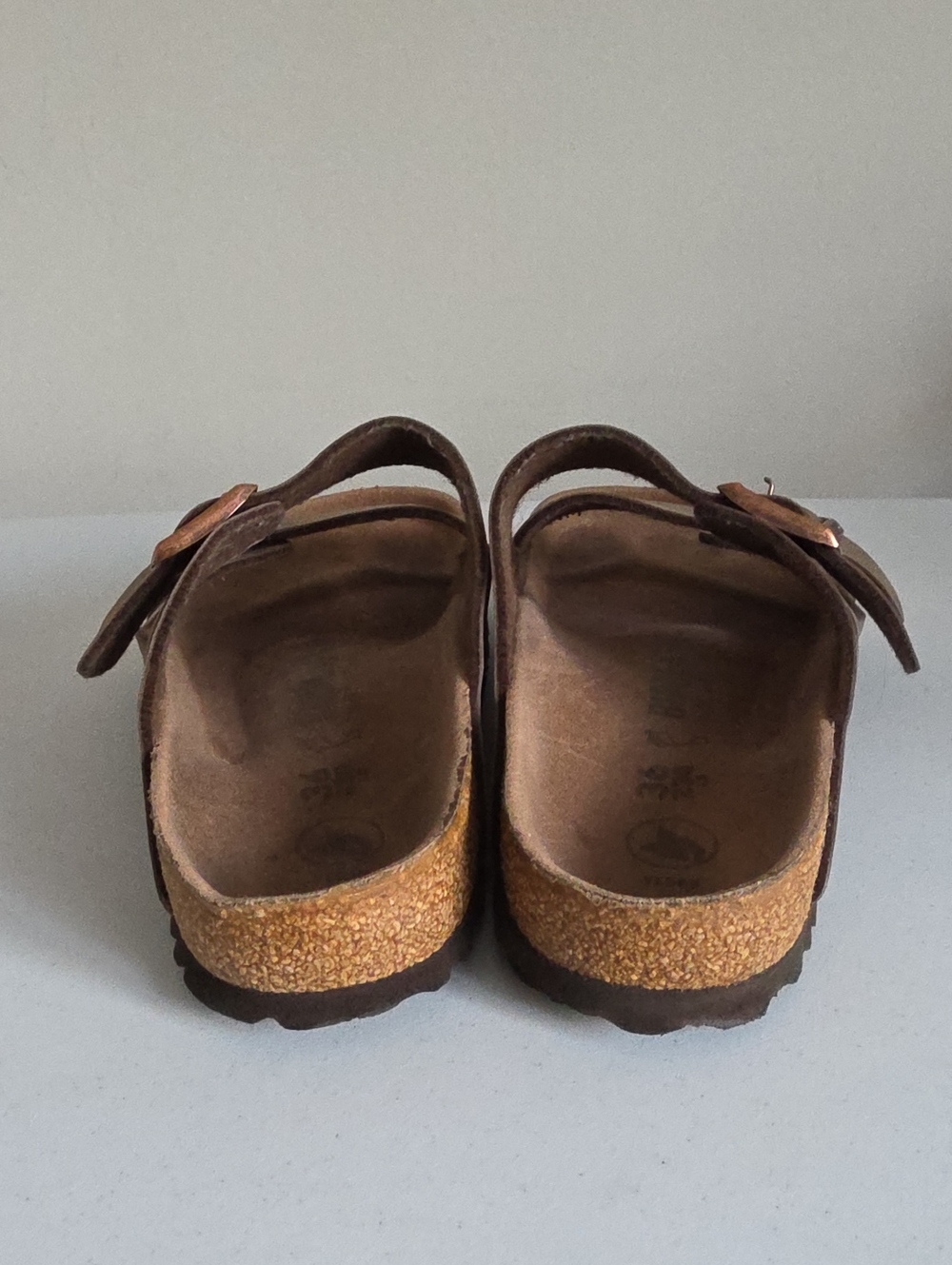 BIRKENSTOCK | Brown Arizona Two-Strap Sandals Rose Gold Buckles Sz 36 - Picture 4 of 7